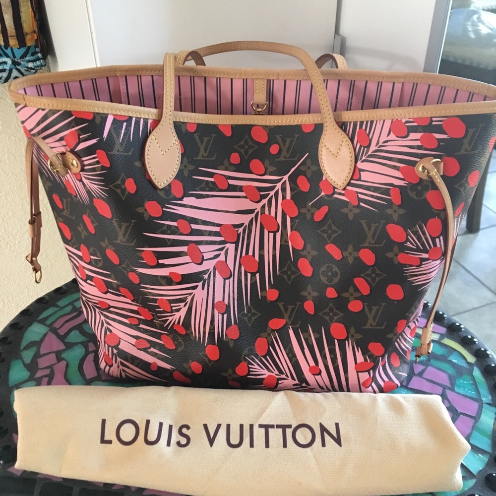Louis Vuitton Sugar Pink Poppy LE Mono NF mm